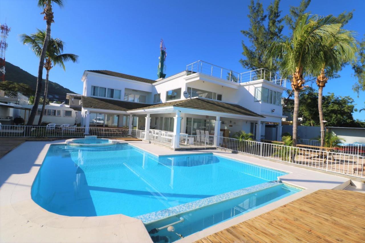 The Beach House - West Coast Mauritius Riviere Noire Exterior photo