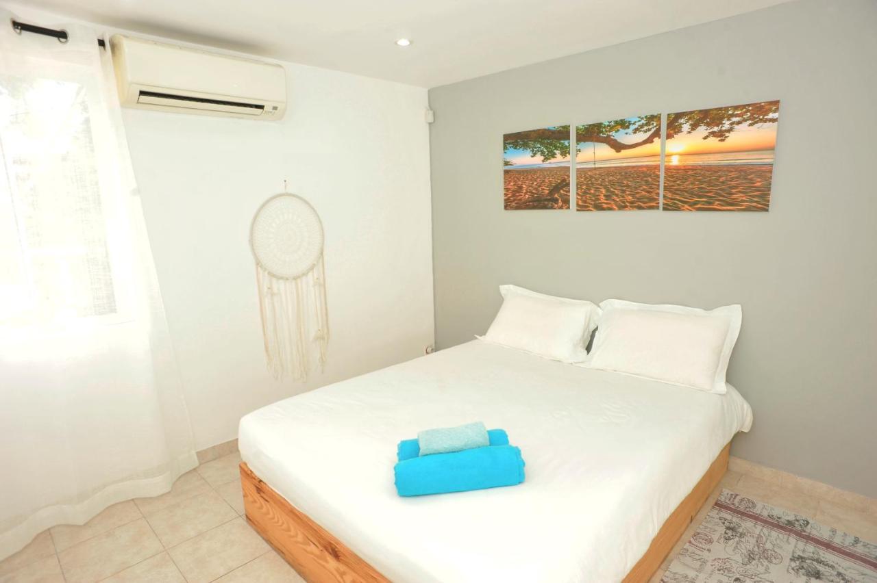 The Beach House - West Coast Mauritius Riviere Noire Exterior photo