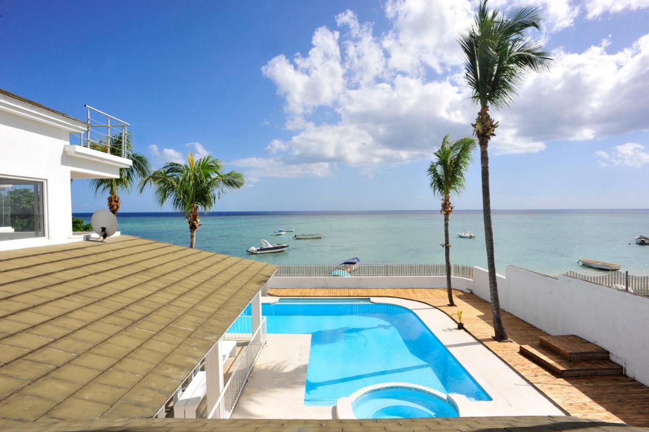 The Beach House - West Coast Mauritius Riviere Noire Exterior photo